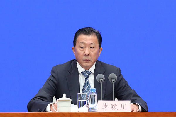 皇家马德里已经宣布与主教练安切洛蒂续约至2026年，The Athletic报道，安切洛蒂未来可能在俱乐部担任其他职务。